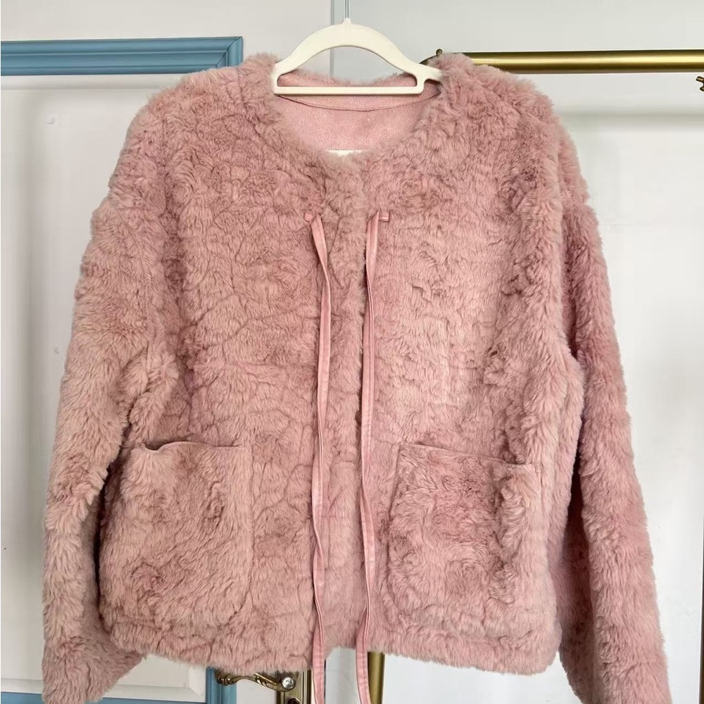 Chic Blush Teddy Jacket